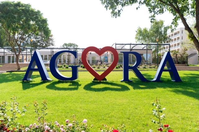 Hotel Agora Нептун Екстериор снимка