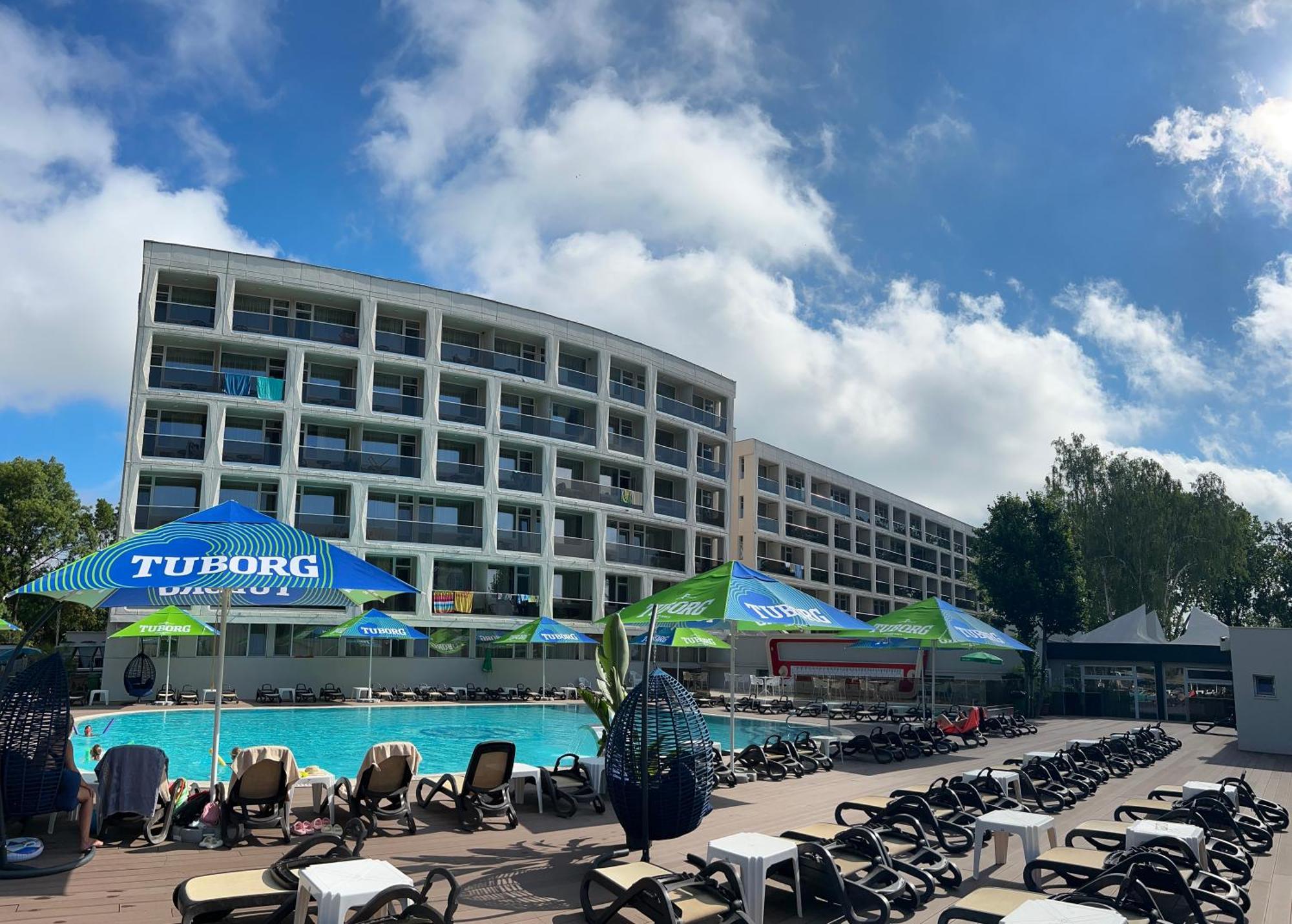 Hotel Agora Нептун Екстериор снимка