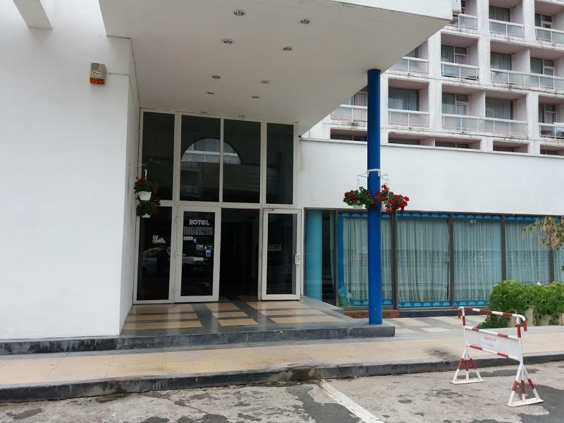 Hotel Agora Нептун Екстериор снимка